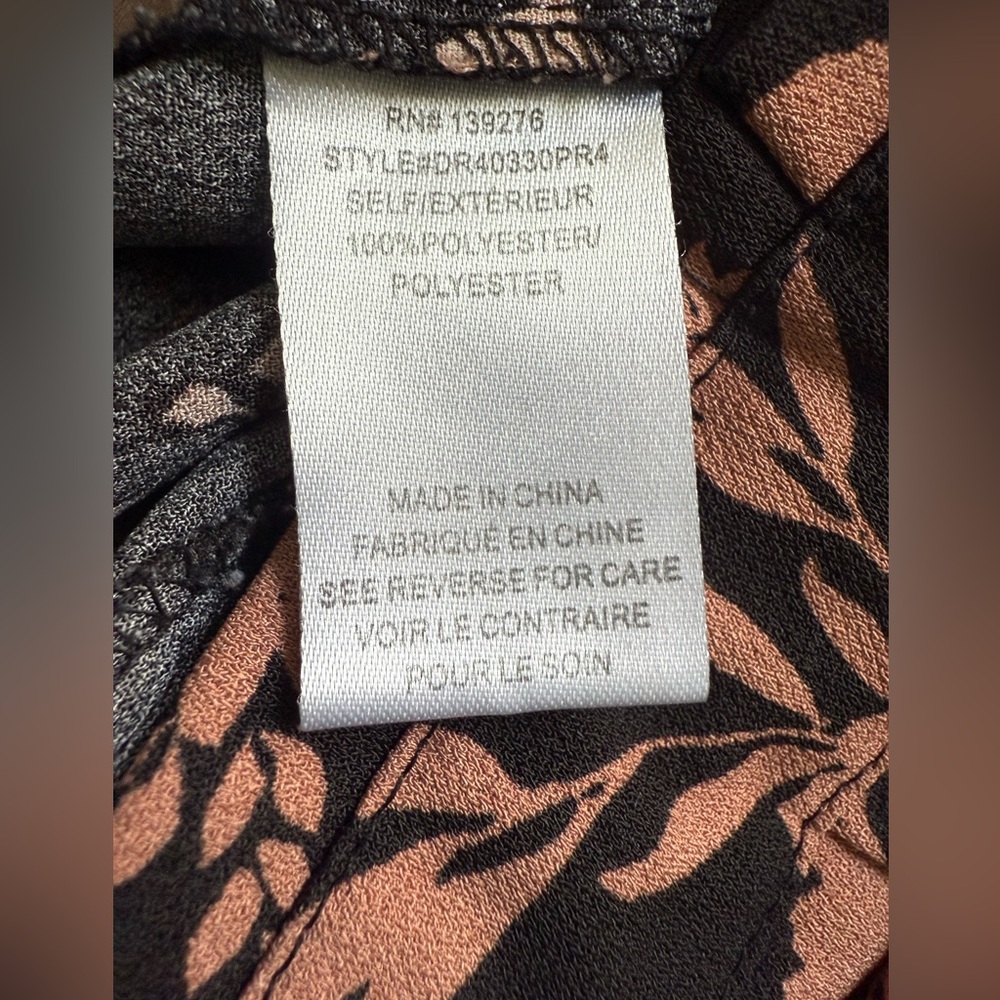 DR2 Black and Taupe Floral Crop Wide Leg Pants with Pockets - Picture 11 of 13